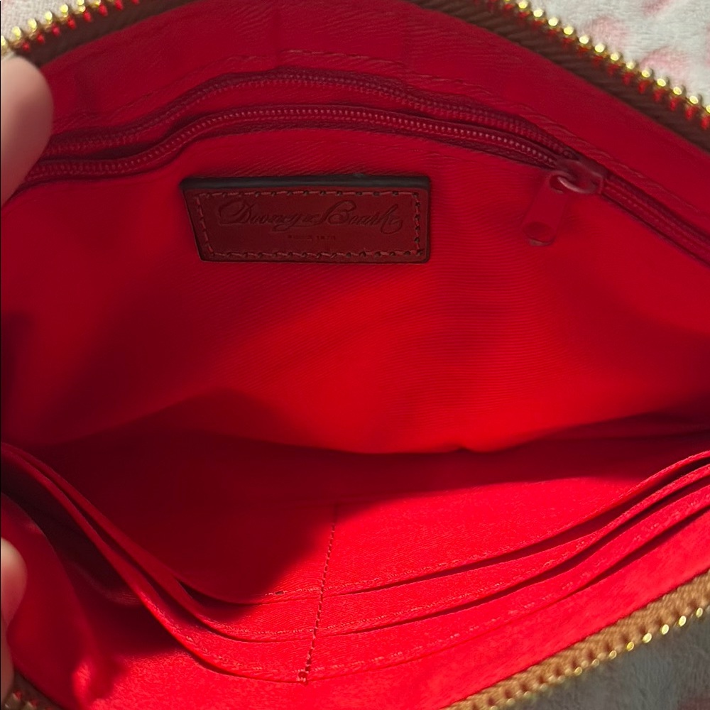 EUC Dooney & Bourke Lime Green Purse - Picture 4 of 6